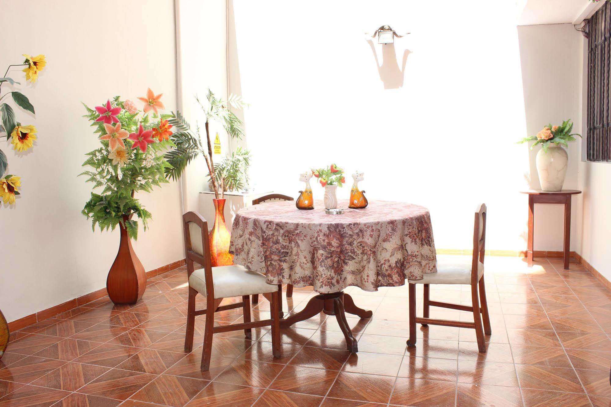 Hostal Las Fresas Lima Airport Callao Kültér fotó