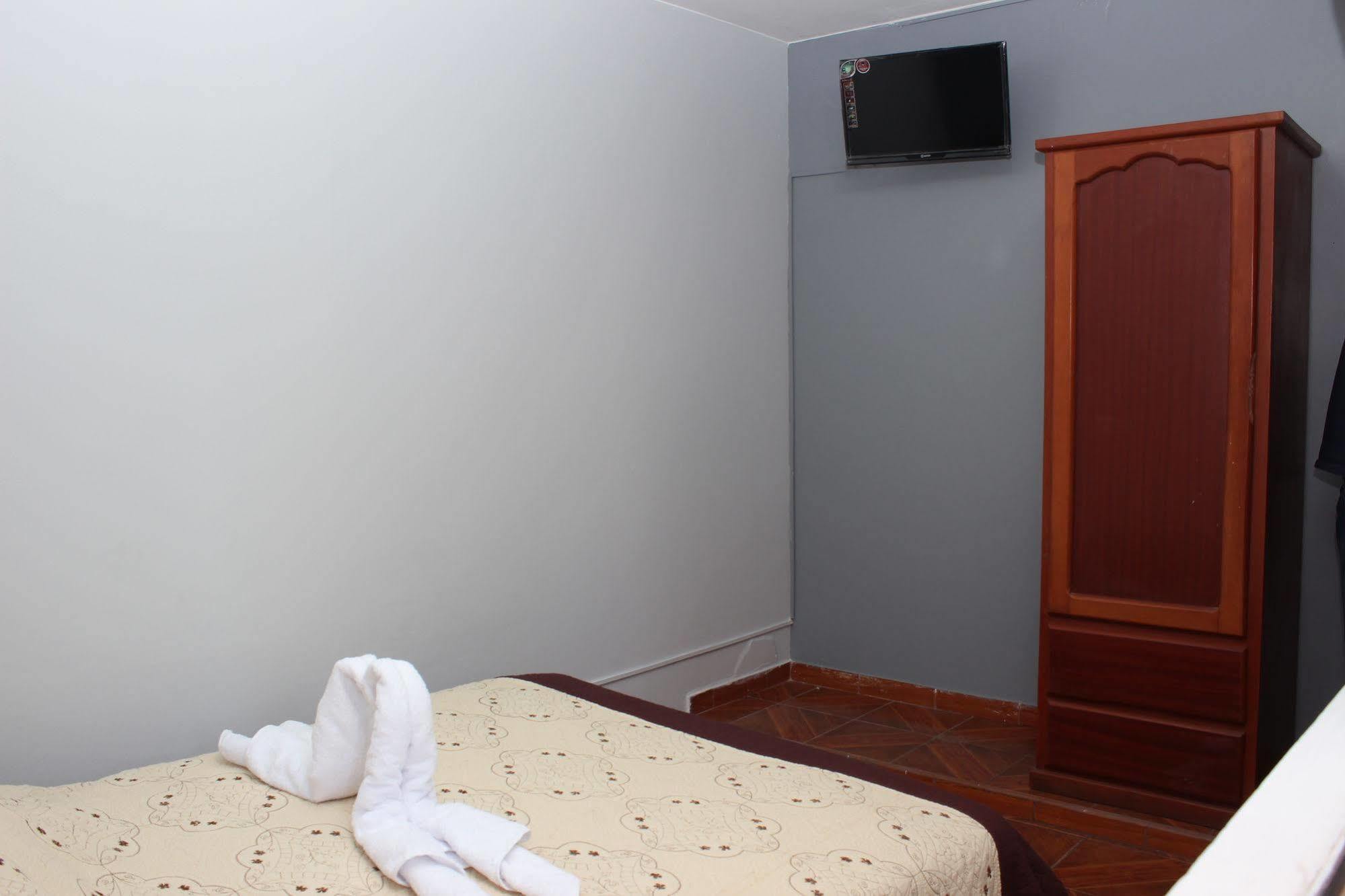 Hostal Las Fresas Lima Airport Callao Kültér fotó