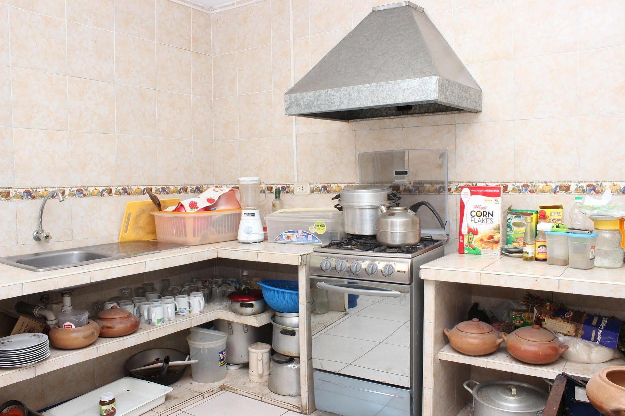 Hostal Las Fresas Lima Airport Callao Kültér fotó