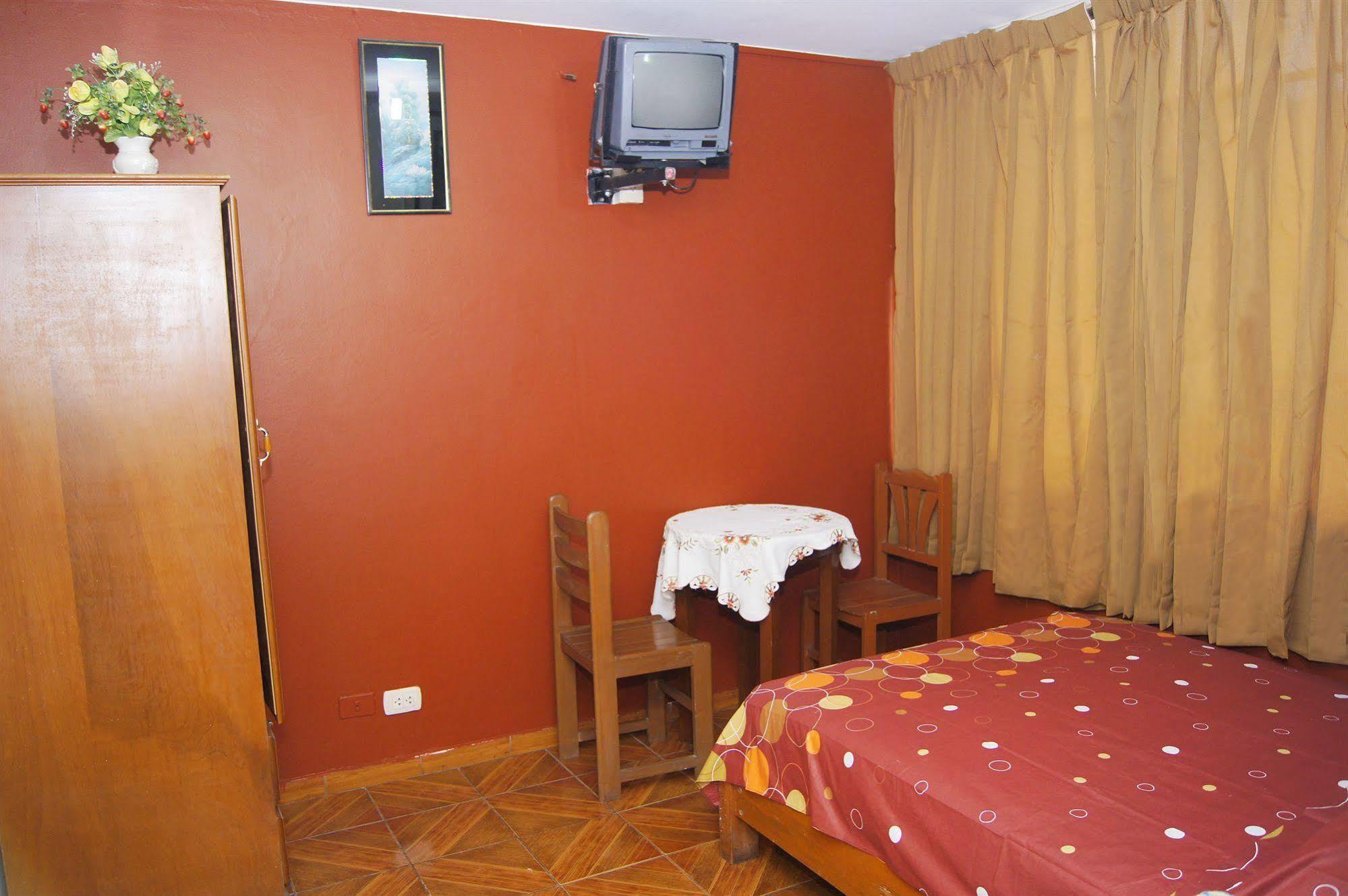 Hostal Las Fresas Lima Airport Callao Kültér fotó